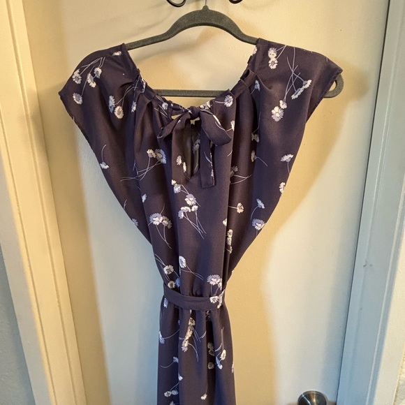 LC Lauren Conrad Purple Floral Casual Dress - Picture 2 of 5